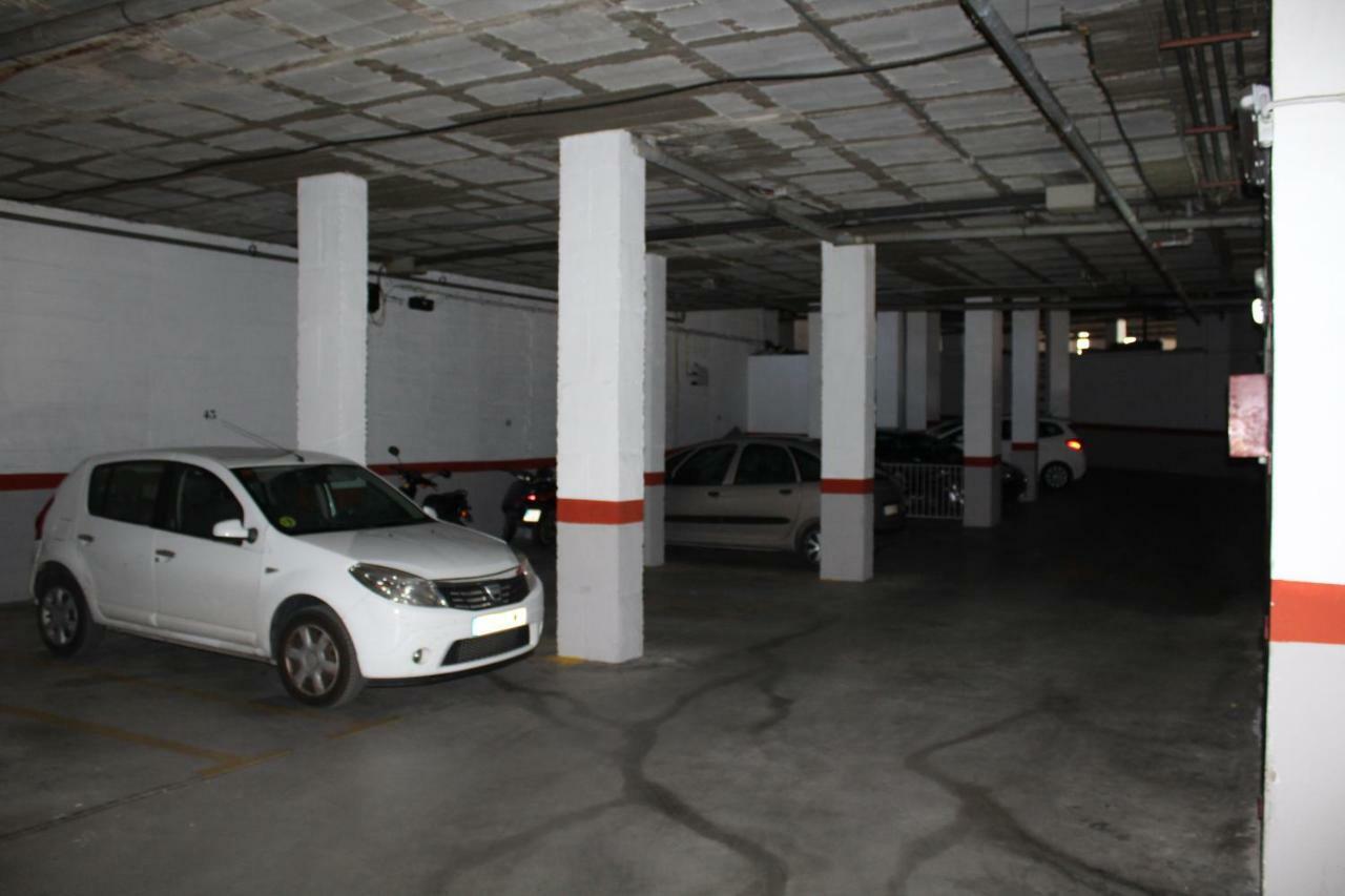 Apartamento con parking Málaga Exterior foto